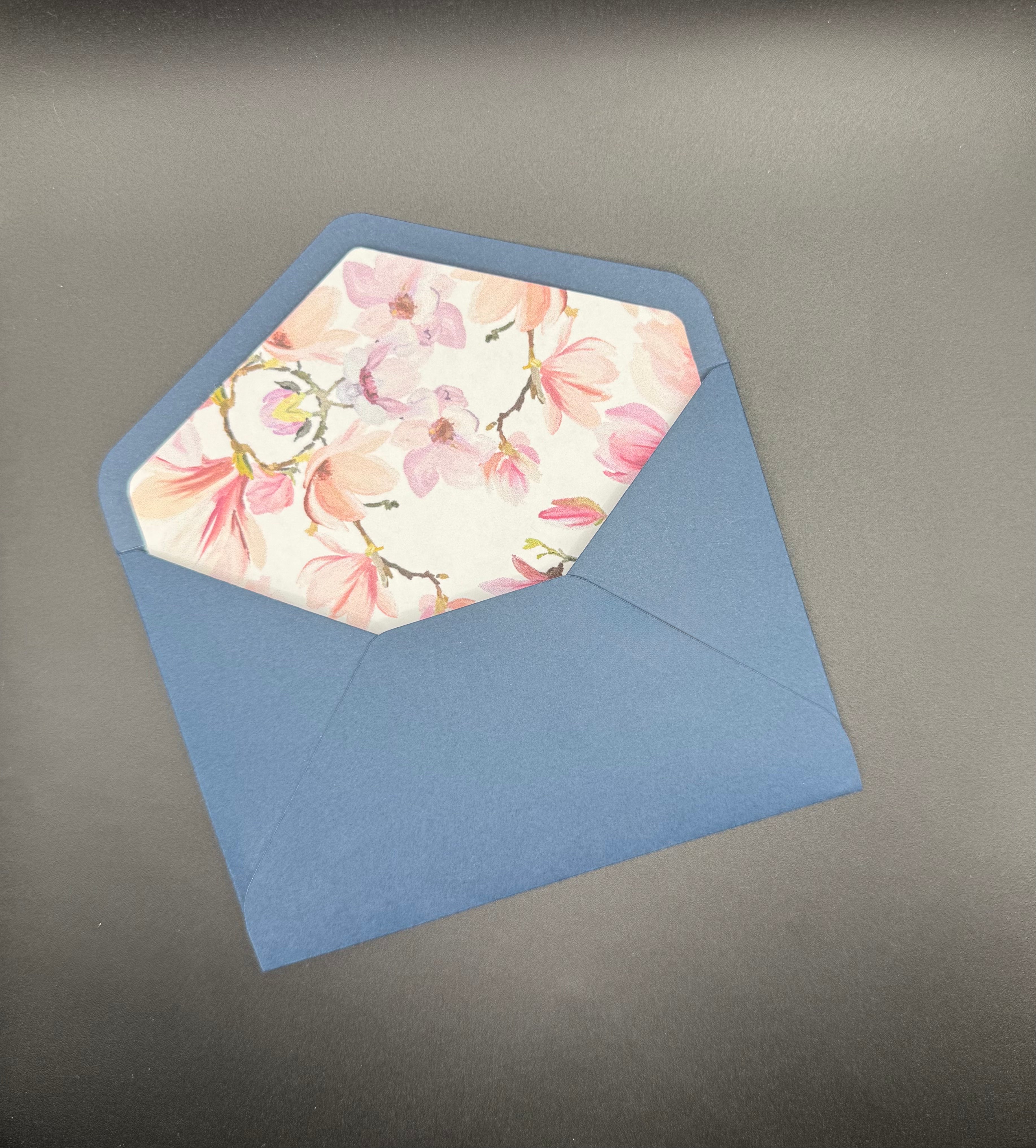 A7 Premium Envelopes with Liners - Set of 25 image 0